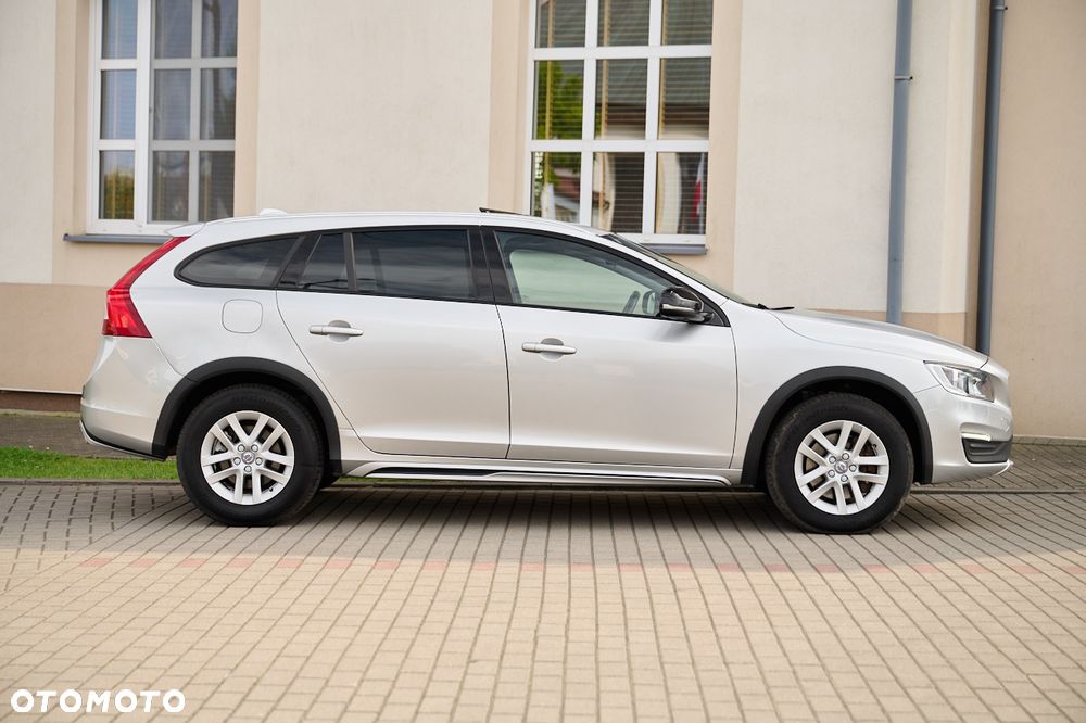 Volvo V60 D3 Geartronic Momentum - 11