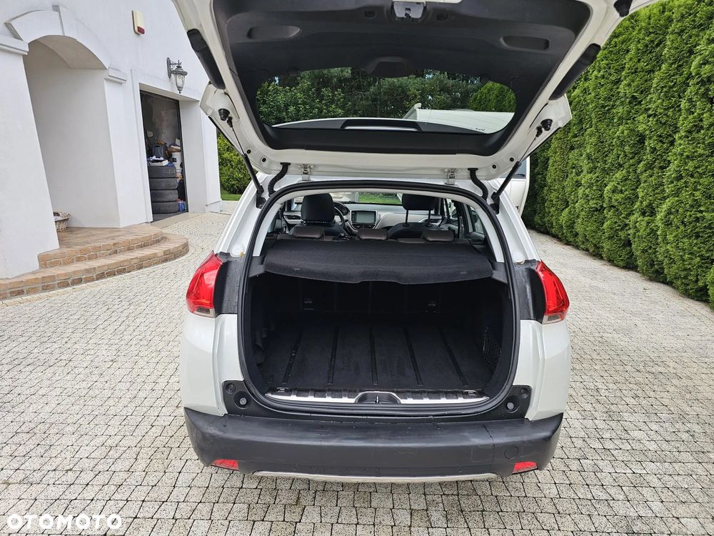 Peugeot 2008 1.6 VTi Allure - 21