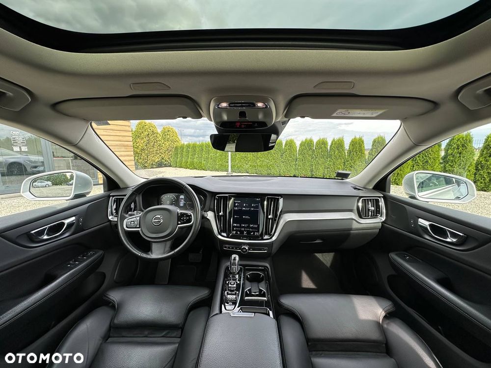 Volvo V60 T8 AWD Recharge Geartronic Inscription - 16