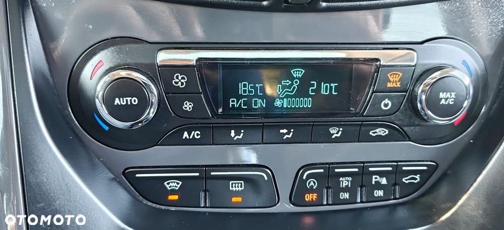 Ford Kuga 1.6 EcoBoost 2x4 Individual - 21