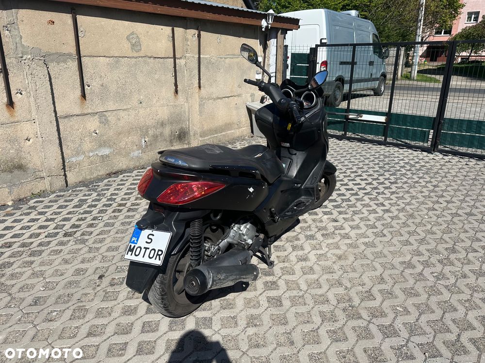 Yamaha X-max - 7