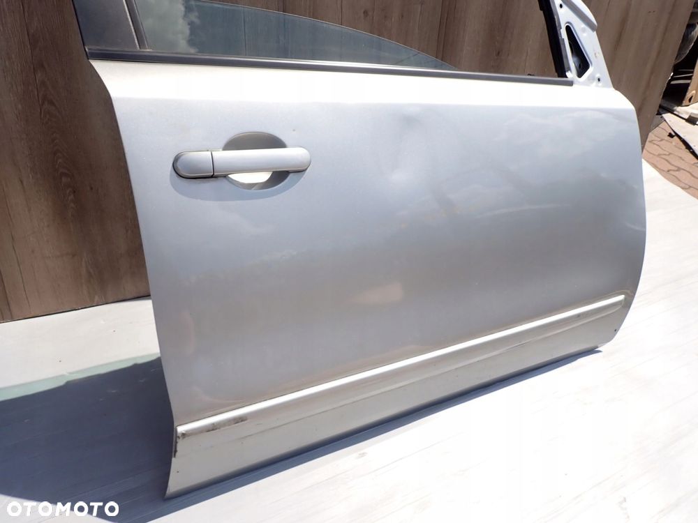 NISSAN NOTE E11 06-12 DRZWI PRZEDNIE PRAWE KY0 - 8