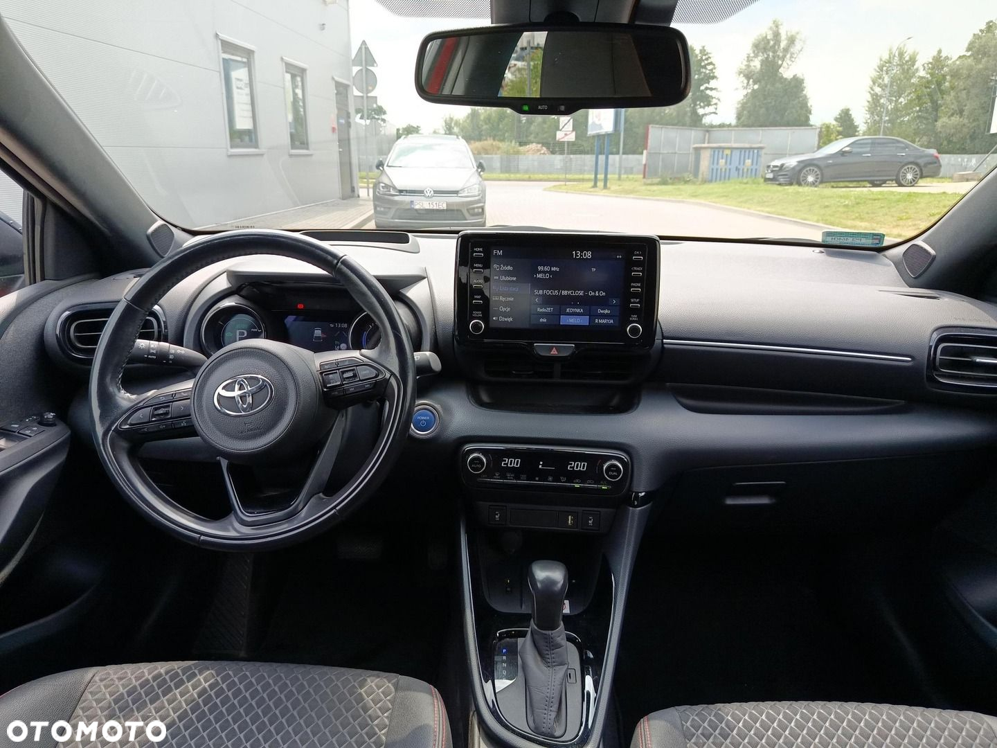 Toyota Yaris - 11