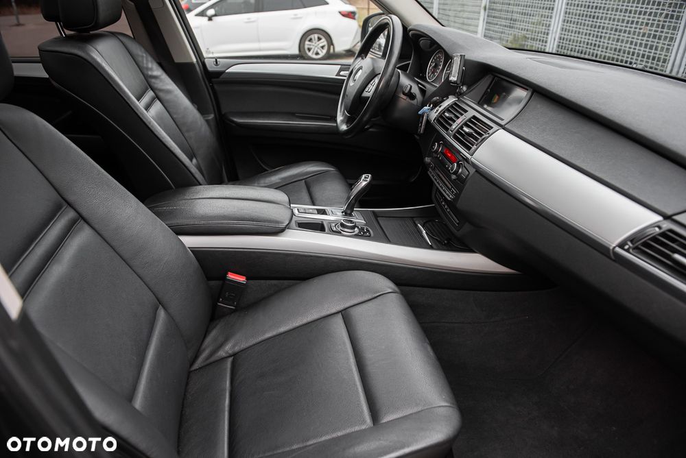 BMW X5 - 30