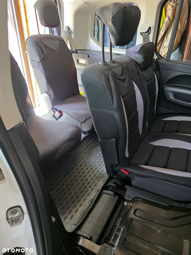 Toyota Proace City Verso 1.2 D-4T Business - 21