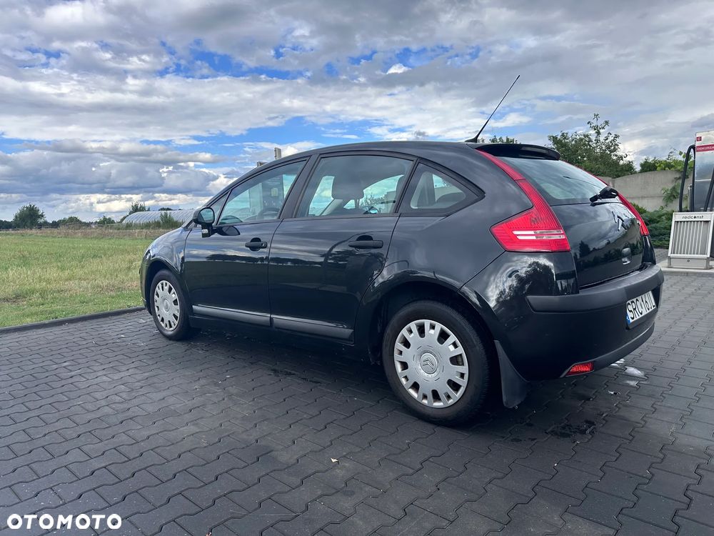 Citroën C4 1.4 16V X - 2