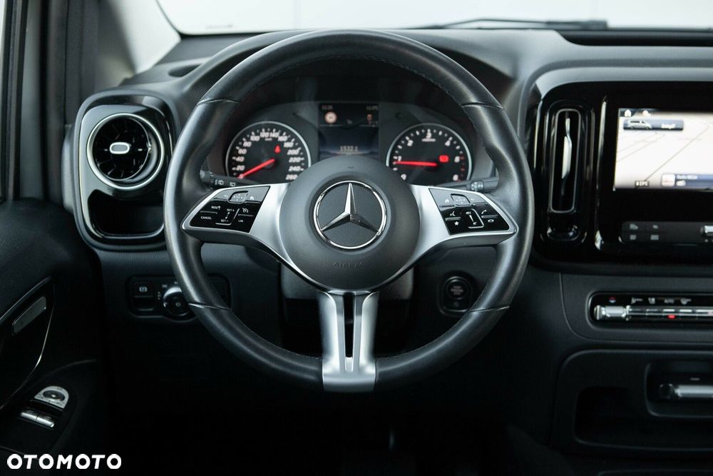 Mercedes-Benz Vito - 22