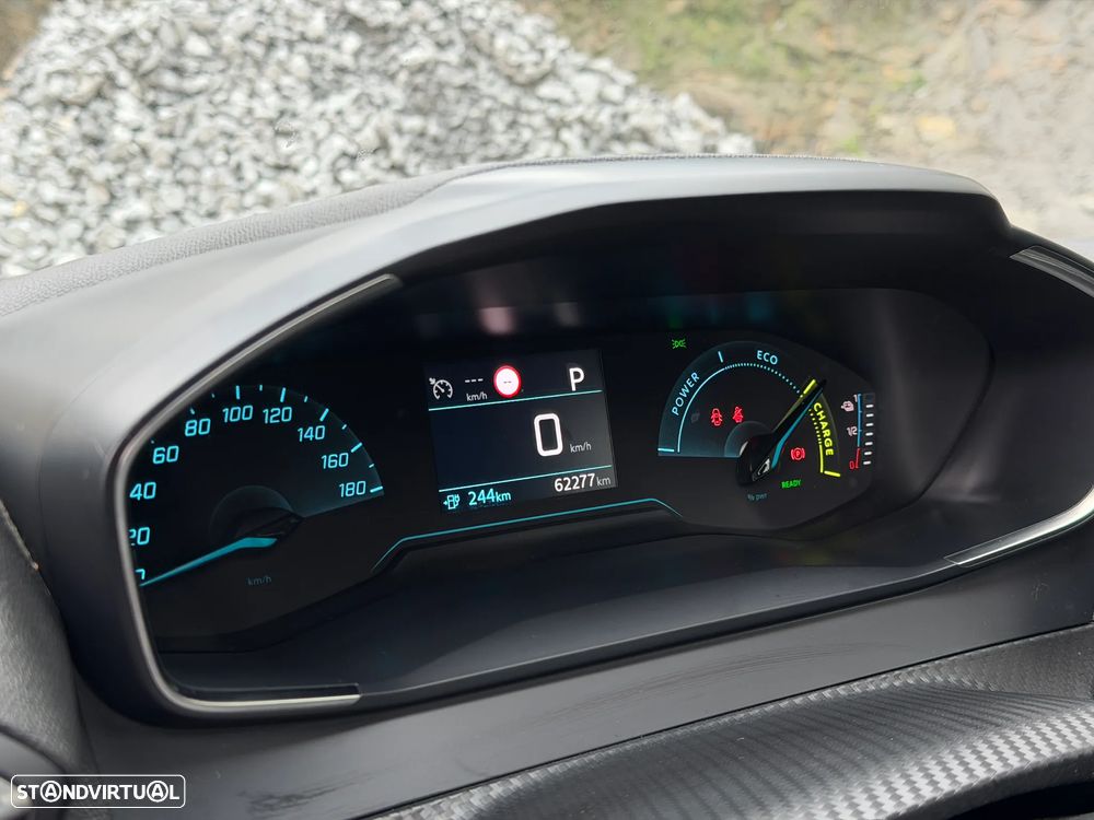 Peugeot e-2008 Active Pack - 16