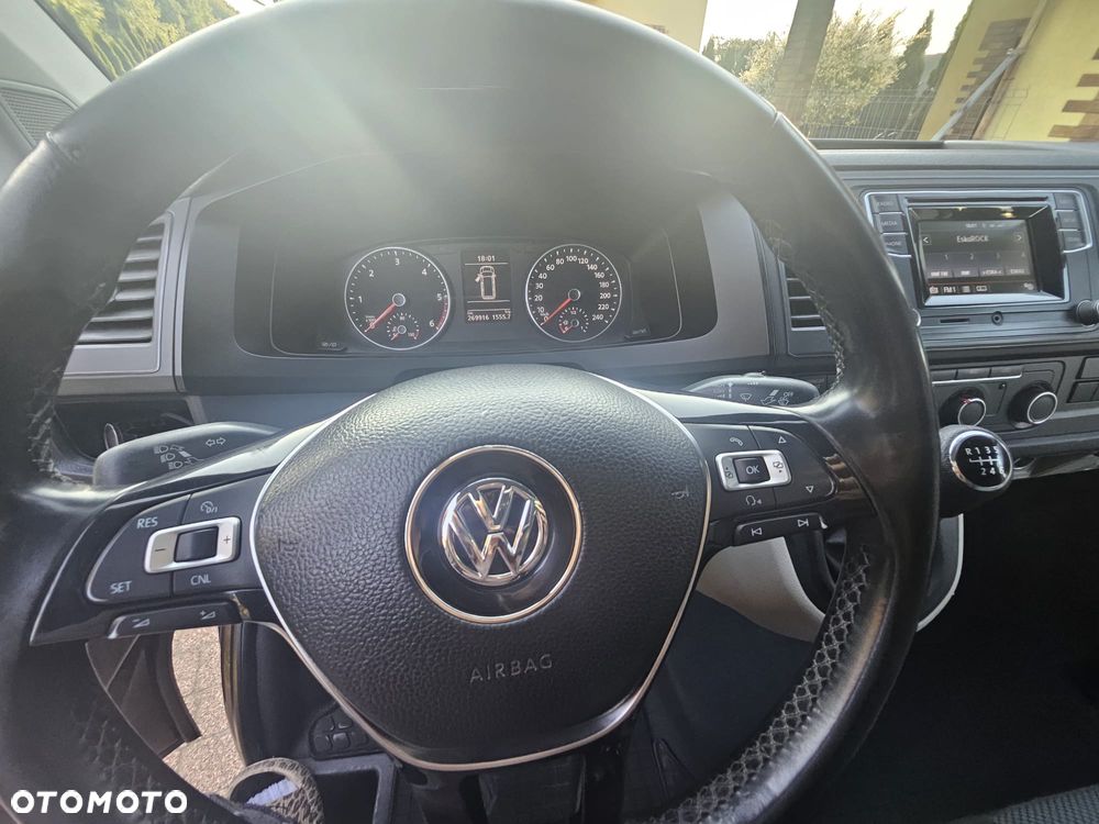 Volkswagen T6 - 6