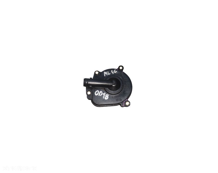 OD18 POKRYWA ODPOWIETRZNIKA MERCEDES ML W164 A2720100431 - 1