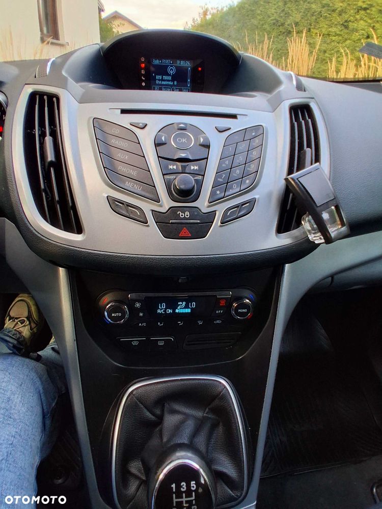 Ford C-MAX - 11
