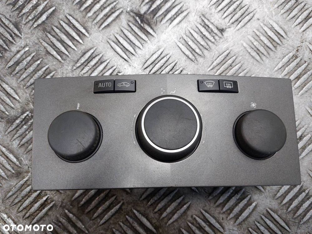 PANEL NAWIEWU OPEL ASTRA H III 13122963 - 1