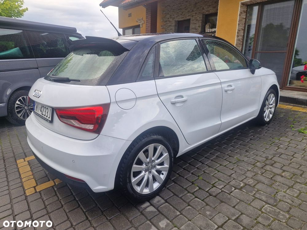 Audi A1 Sportback 1.0 TFSI ultra sport - 4