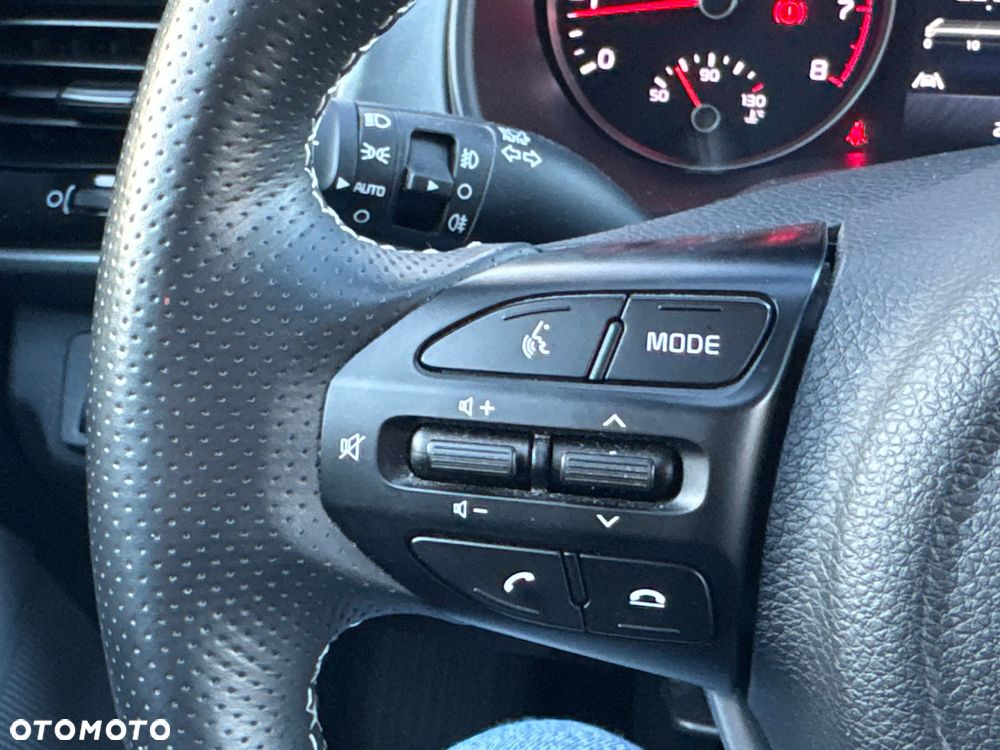 Kia Stonic 1.2 L Business Line - 19