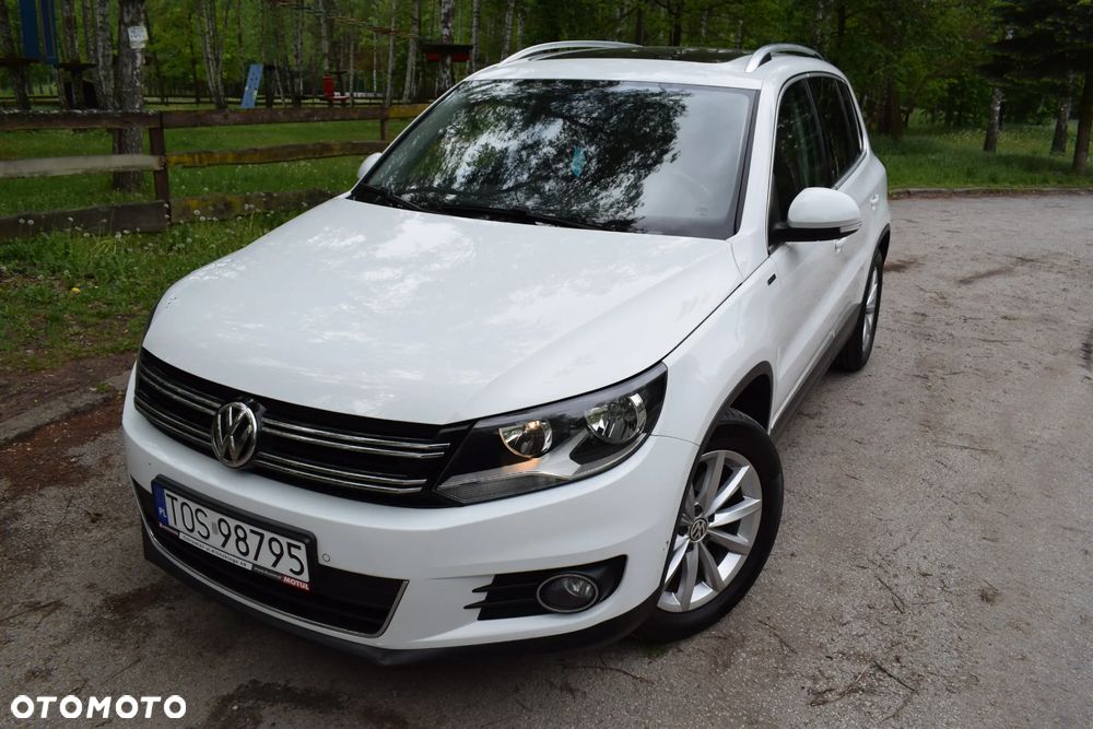 Volkswagen Tiguan 2.0 TDI DPF BlueMotion Technology Lounge Sport & Style - 27