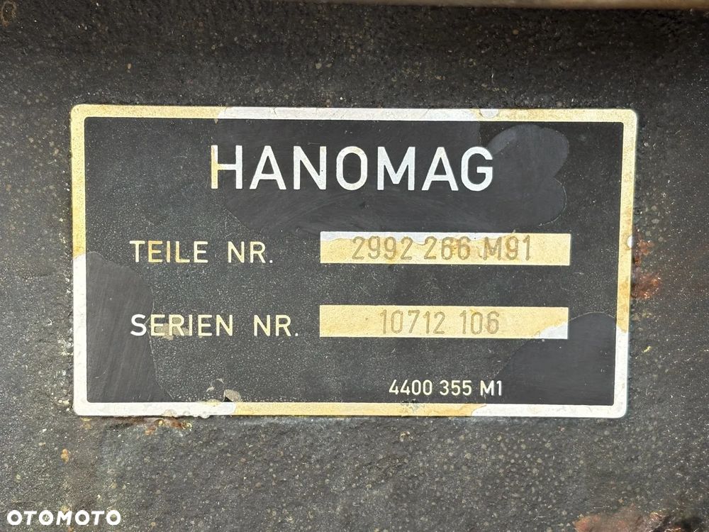 Hanomag D580E - 8