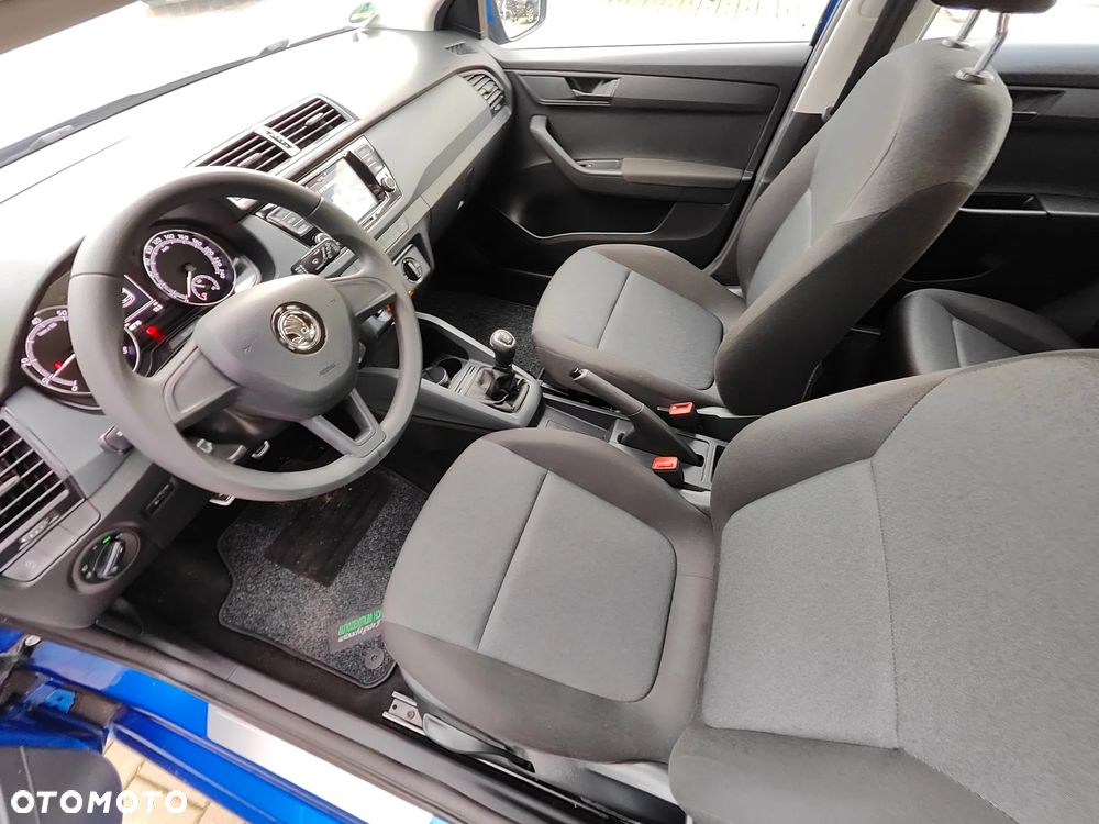 Skoda Fabia - 11