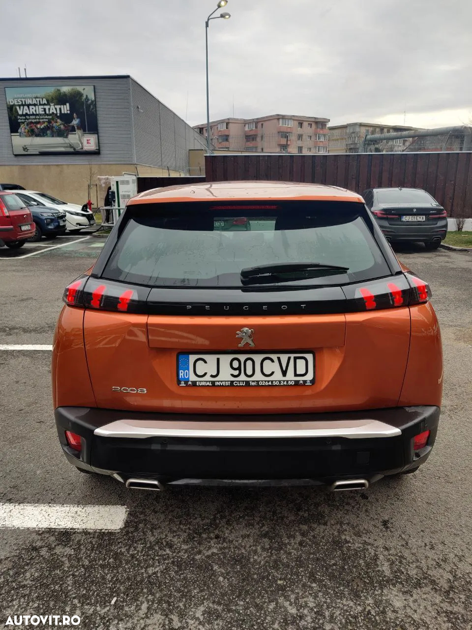 Peugeot 2008 1.2 L PureTech STT Active - 4