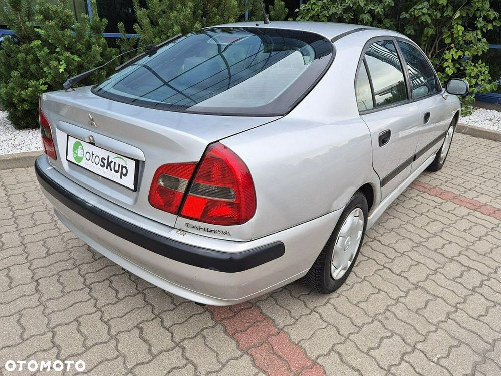 Mitsubishi Carisma - 15