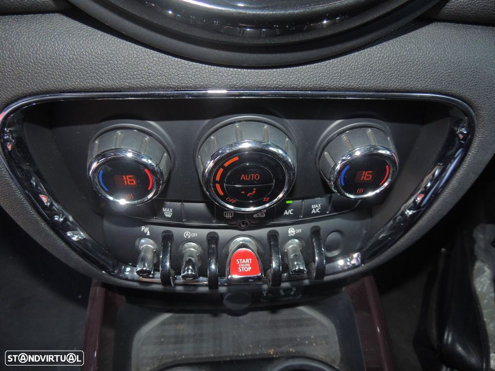 MINI Clubman Cooper SD Auto Desportiva - 31