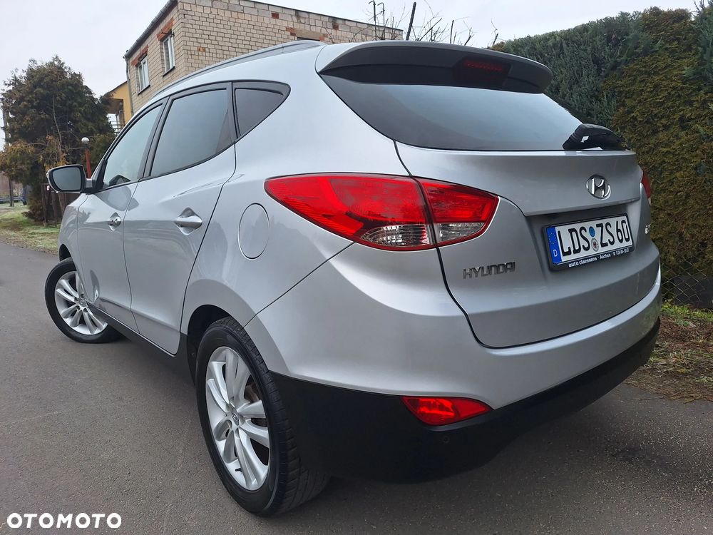 Hyundai ix35 2.0 4WD Premium - 4