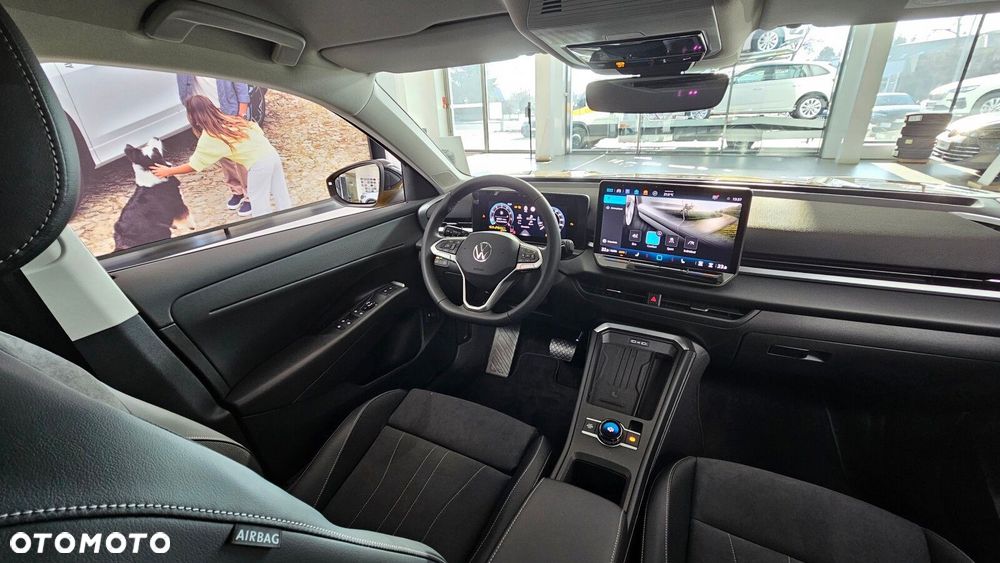 Volkswagen T-Roc - 24
