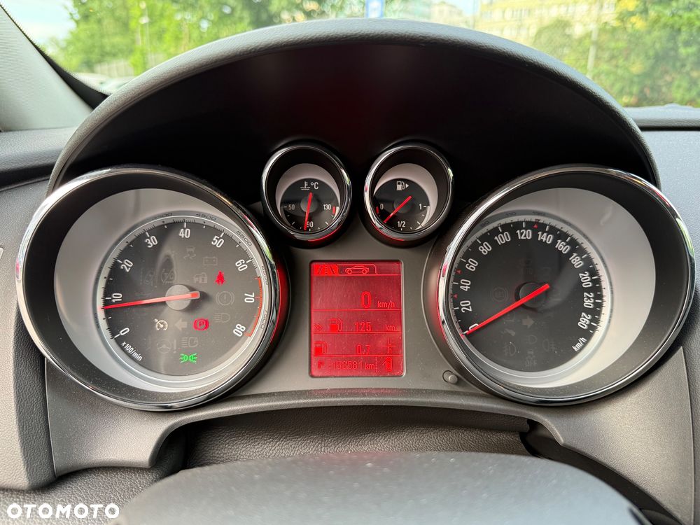 Opel Astra - 8
