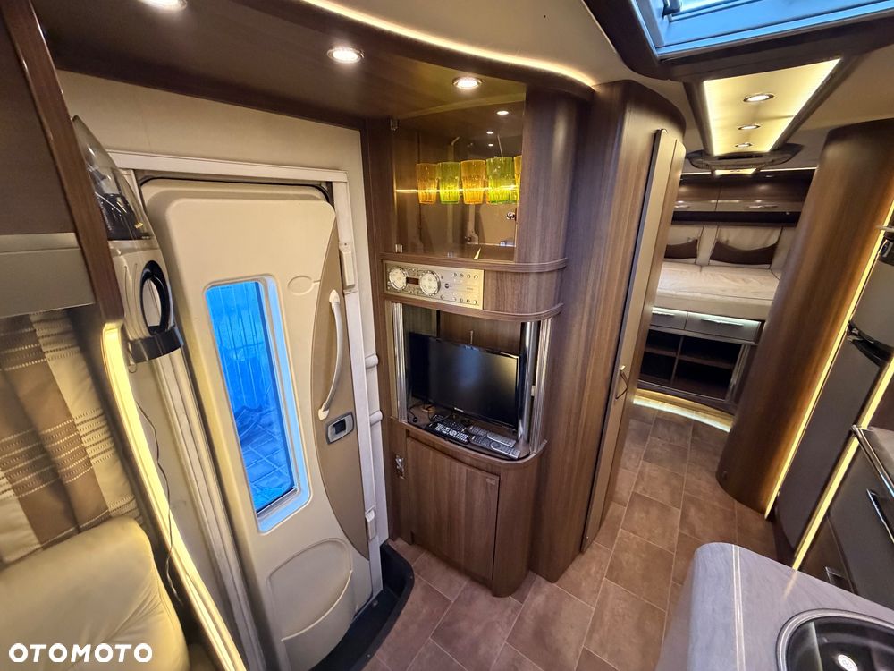 Burstner Elegance - 12
