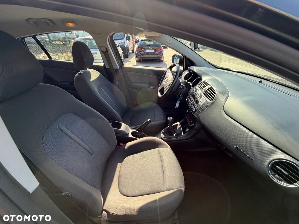 Fiat Bravo 1.4 T-JET 16V Dynamic - 11