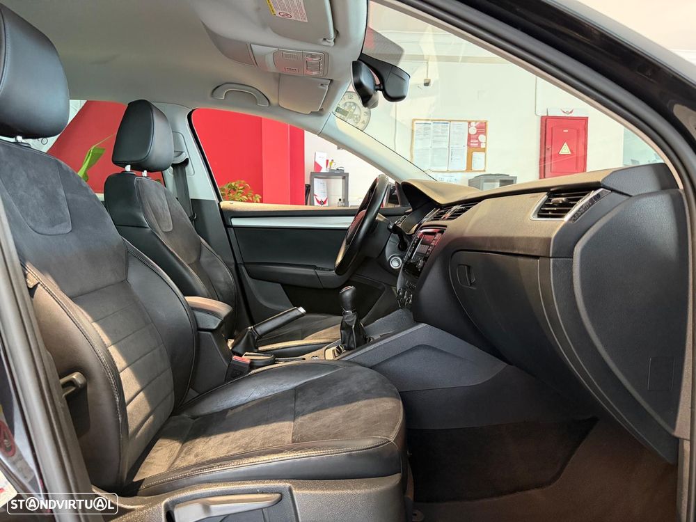 Skoda Octavia Break 1.6 TDi Elegance Pack - 14