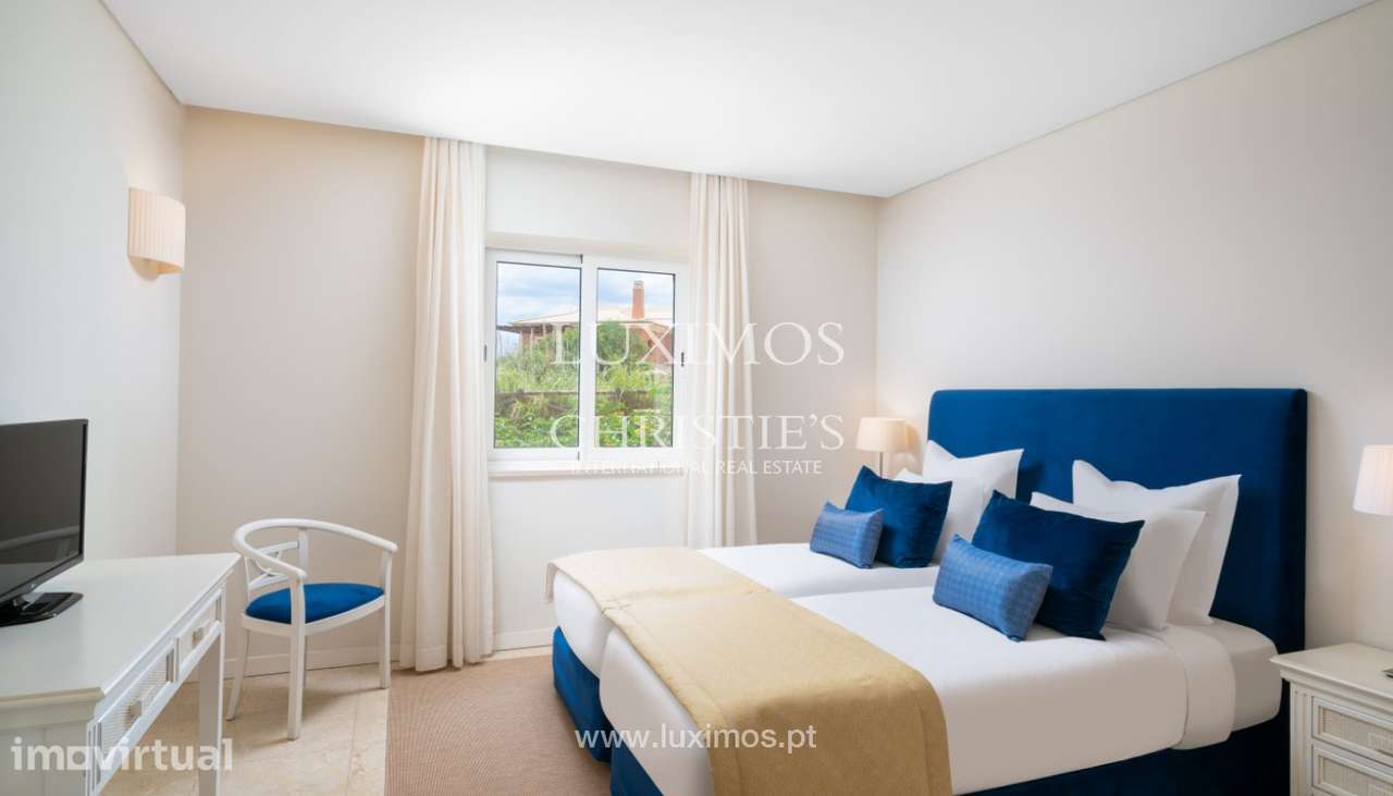 Apartamento em empreendimento turístico à venda em Carvoeiro, Algarv - Grande imagem: 4/22