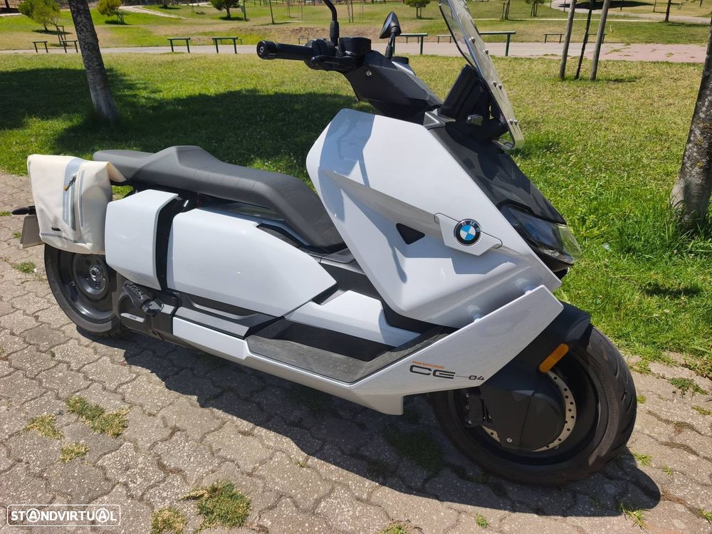 BMW CE 04 - 7