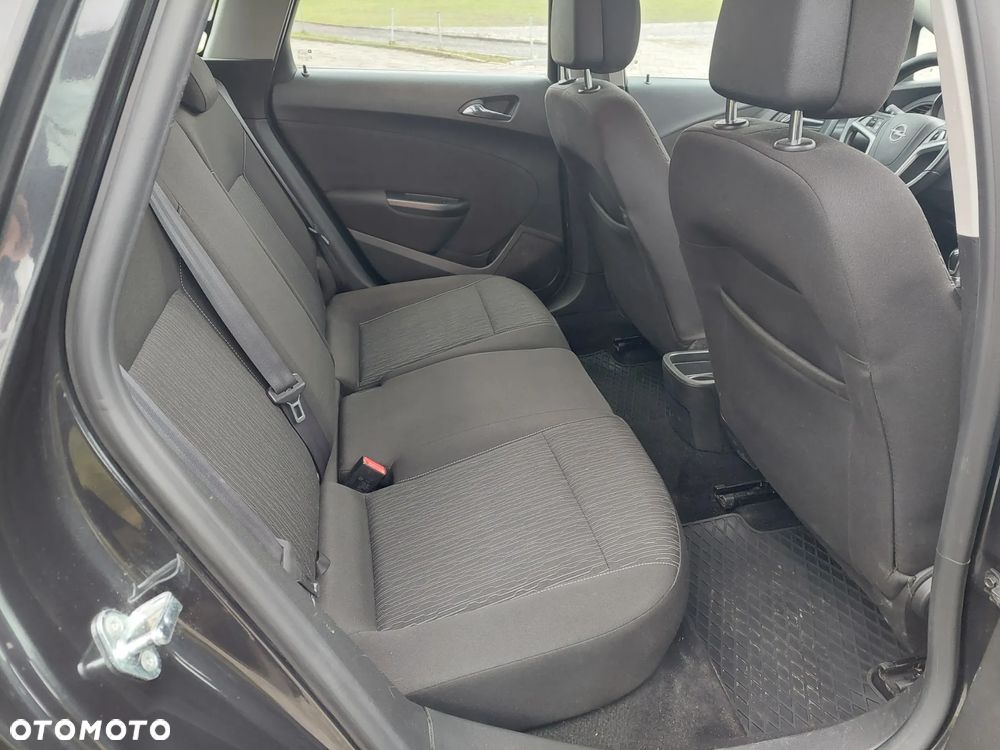 Opel Astra IV 1.6 CDTI Energy - 17