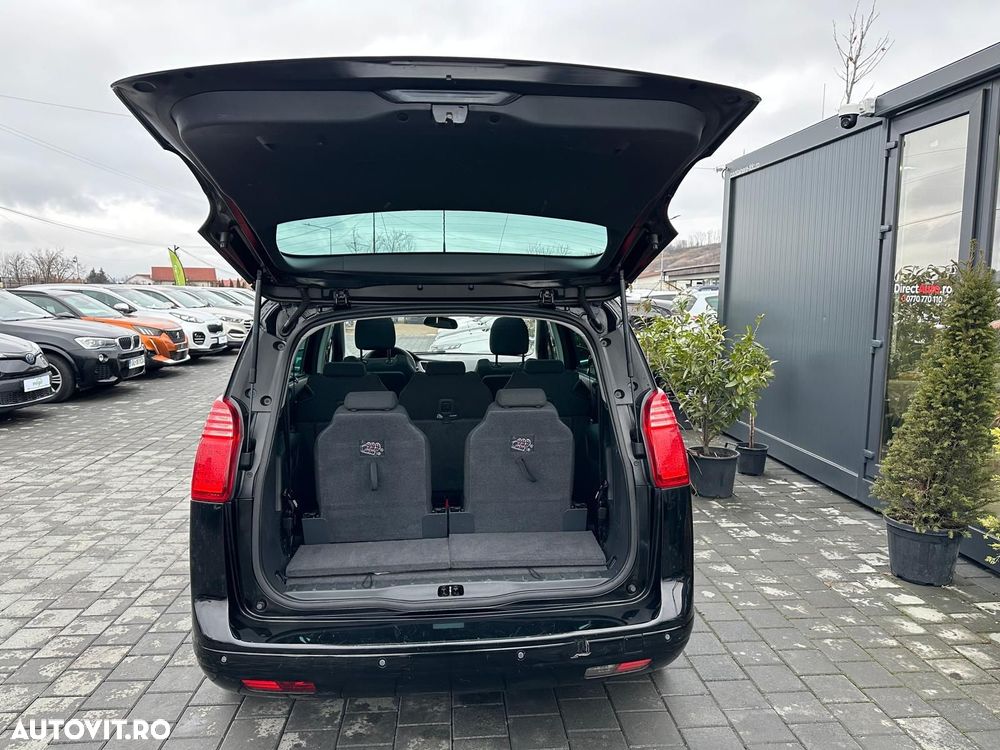 Peugeot 5008 - 16
