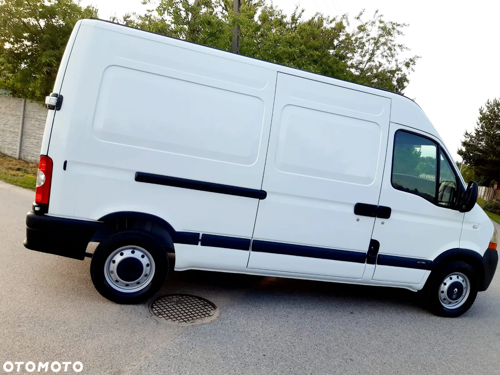 Renault Master . - 20