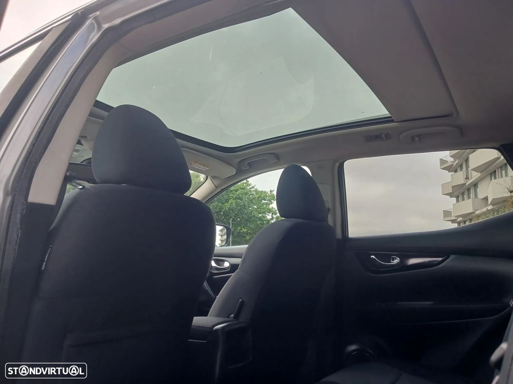 Nissan Qashqai 1.5 dCi N-Connecta RS+PS - 13
