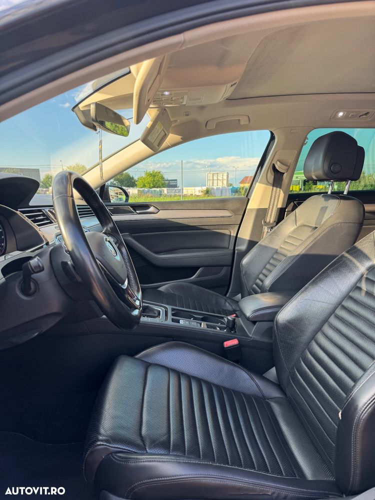 Volkswagen Passat 2.0 TDI DSG 4Motion Highline - 17