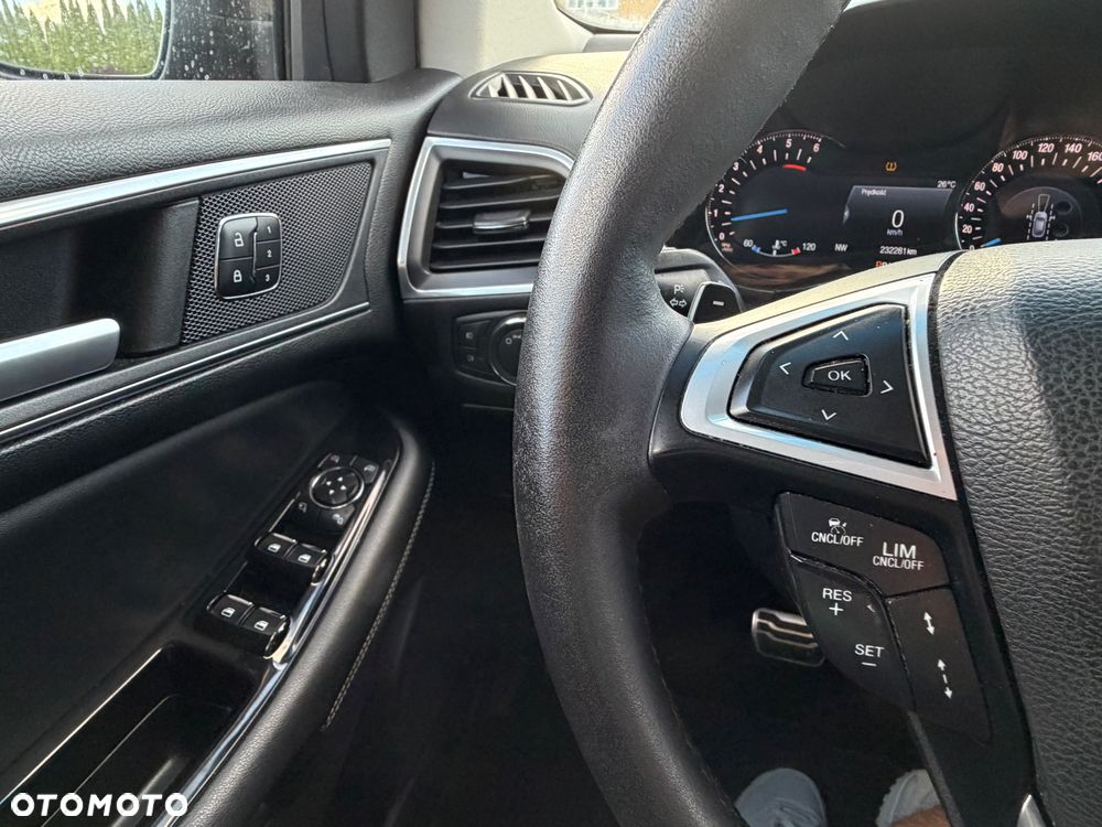Ford Edge 2.0 TDCi Bi-Turbo 4x4 ST-LINE - 33