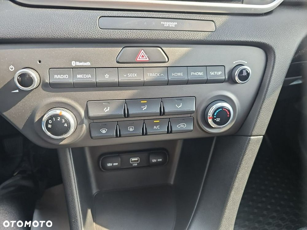 Kia Sportage - 15