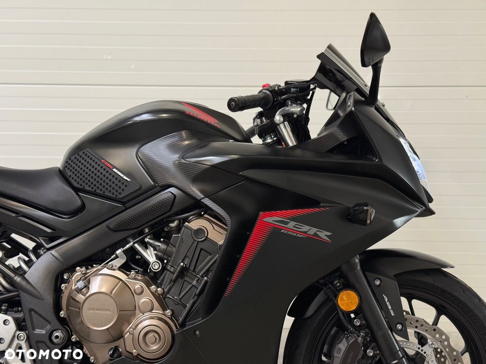 Honda CBR - 11
