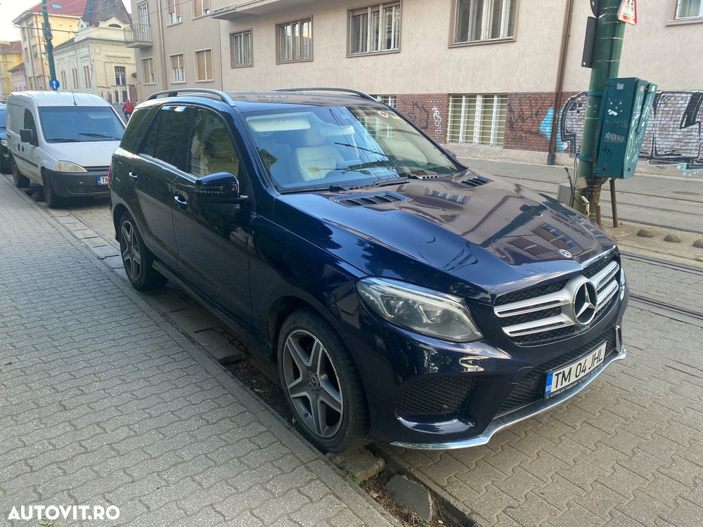 Mercedes-Benz GLE - 10