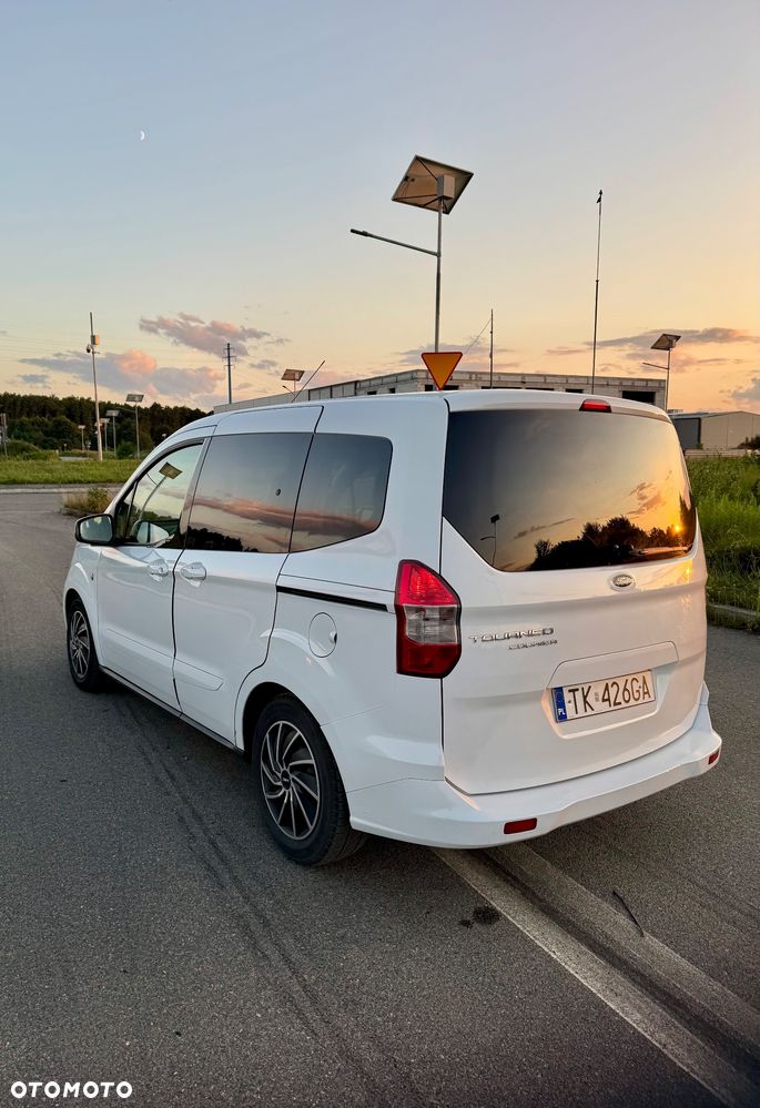 Ford Tourneo Courier 1.0 EcoBoost Trend - 5