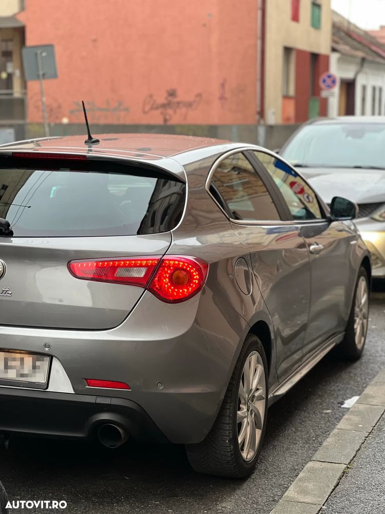 Alfa Romeo Giulietta 1.4 TB 16V Multiair - 9