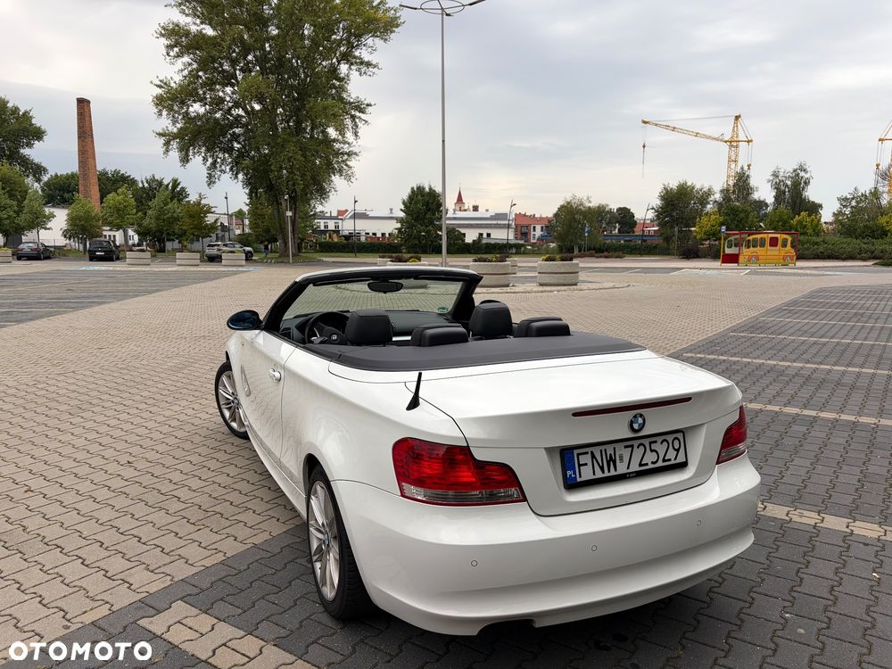 BMW Seria 1 118i - 3