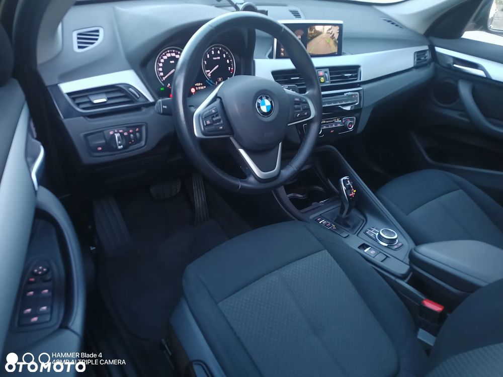BMW X1 sDrive18i Advantage - 16