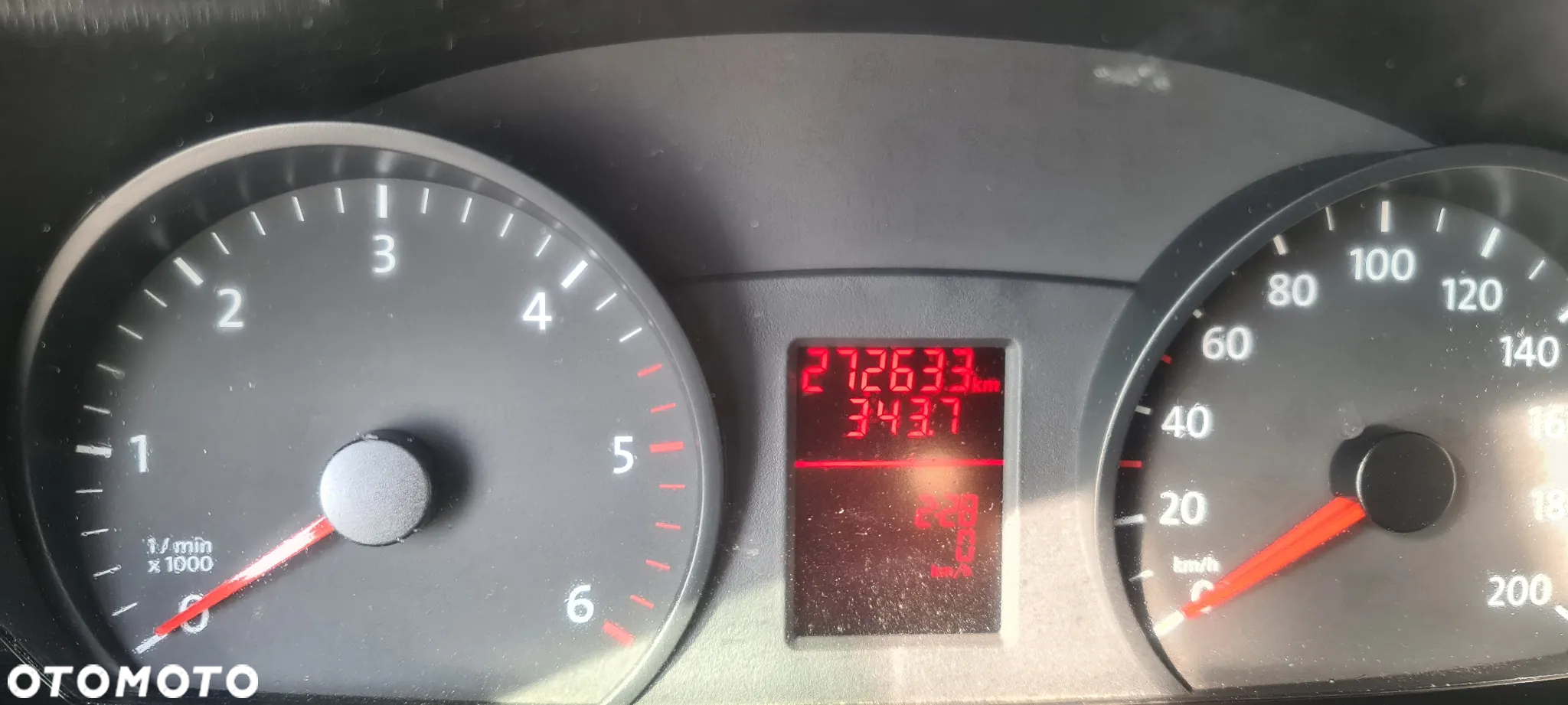 Volkswagen Crafter L2H2 Średni - 11