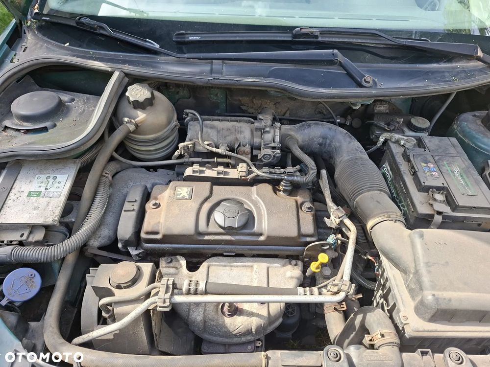 Peugeot 206 1.1 XR - 4