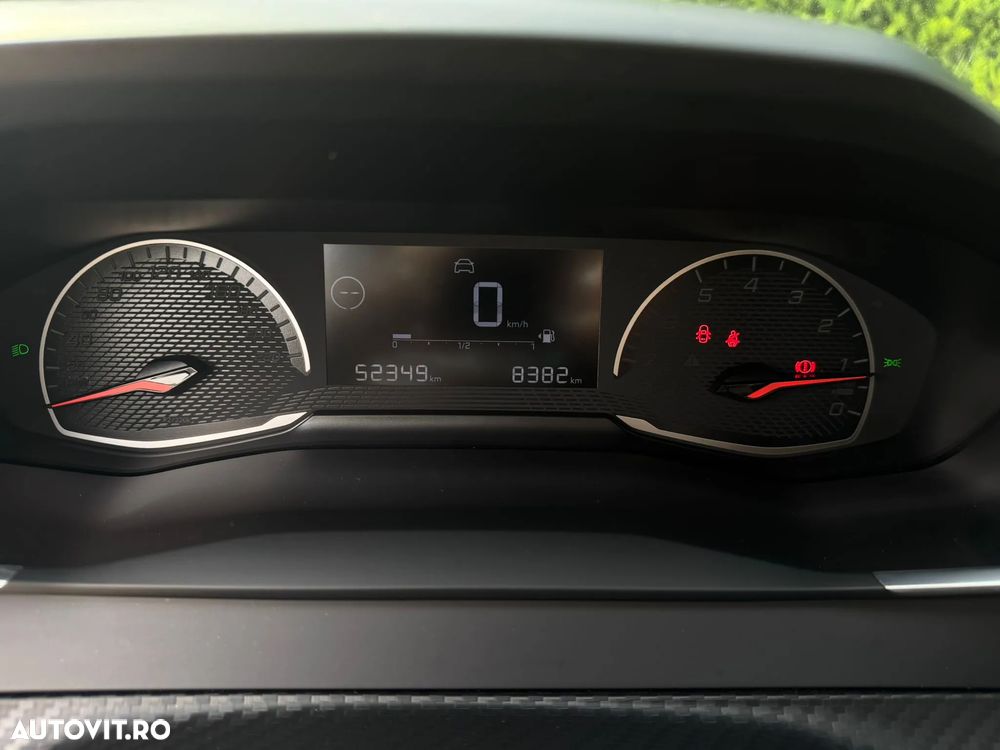 Peugeot 208 1.2 L PureTech STT Active Pack - 17