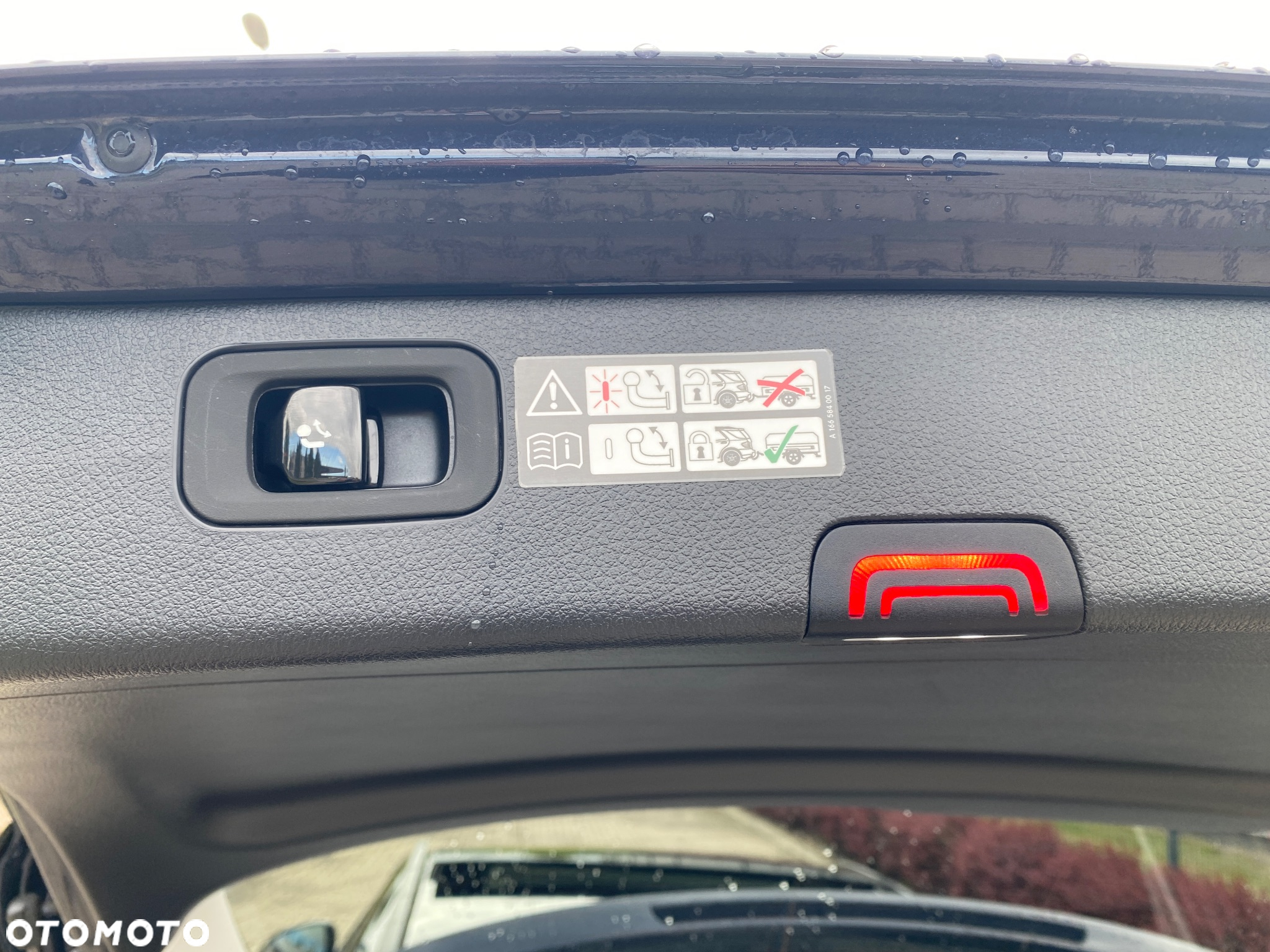 Mercedes-Benz Klasa C 300 e PHEV Avantgarde - 39