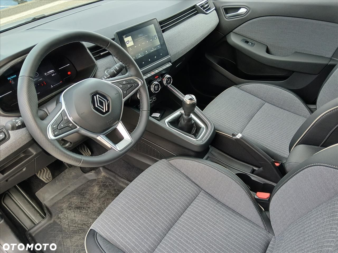 Renault Clio 1.0 TCe Techno - 7